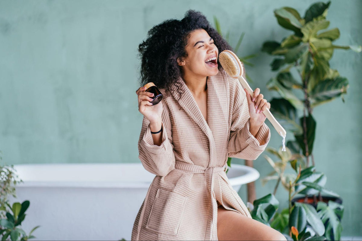 Can You Put Deodorant On Your Private Areas? 🙈🙊